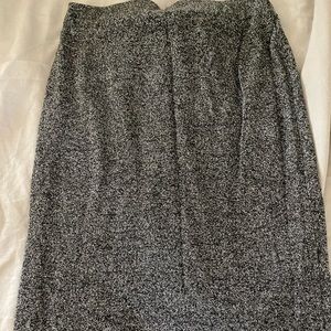 Old Navy Midi Pencil Skirt | Elastic waist band